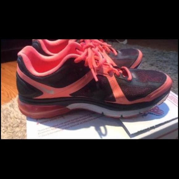 Nike Air Max Black/Hot Pink with PowerStep Pinnacle insole included! 8.5 - Picture 6 of 11